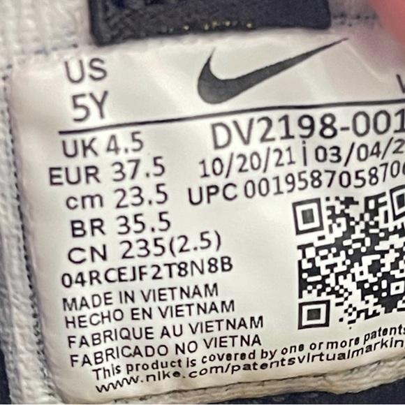 Nike Air Vapormax 2021 Flyknit Gradient Black DV2198-001 GS 5Y/Women's Size 6.5 - Picture 9 of 9